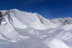 07A Flying By Mount Vinson, Silverstein Peak, Brichebor Peak, Opalchenie Peak, Hodges Knoll, Mount Slaughter, Mount Rutford Just Before Landing At Mount Vinson Base Camp